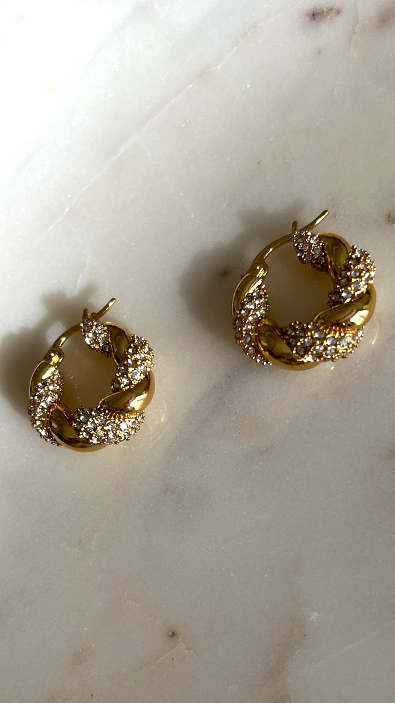 18K Gold Plated High-Quality Twist Zircon Earrings
