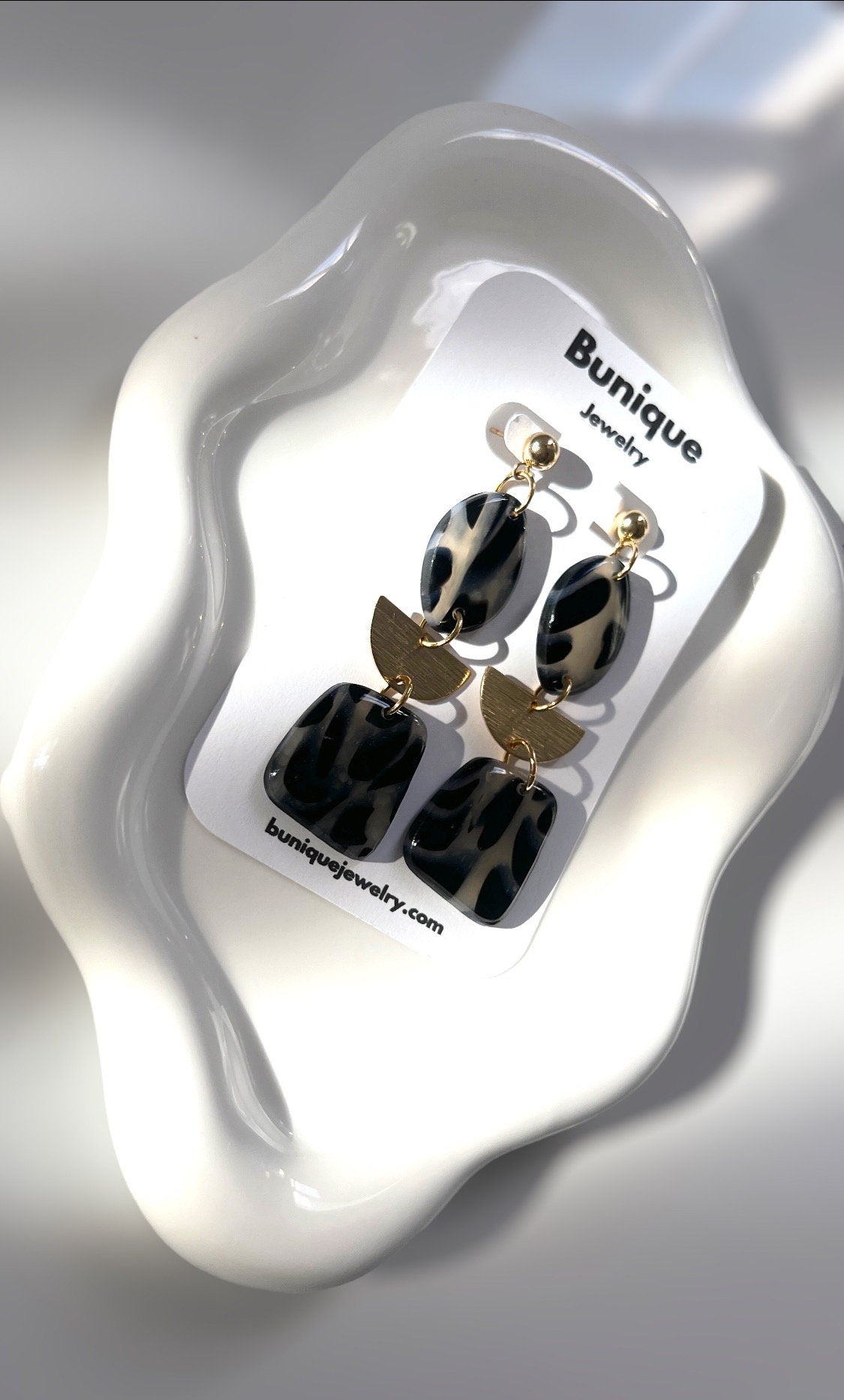 POLYMER CLAY EARRINGS Black Marbel Dangle Earrings, unique handmade earrings