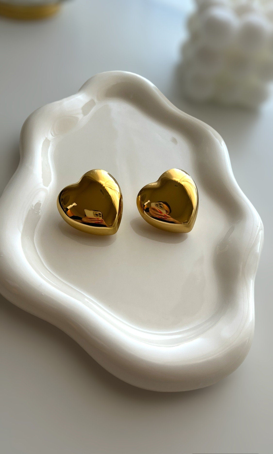 Exaggerate 30mm Big Gold Heart Earrings